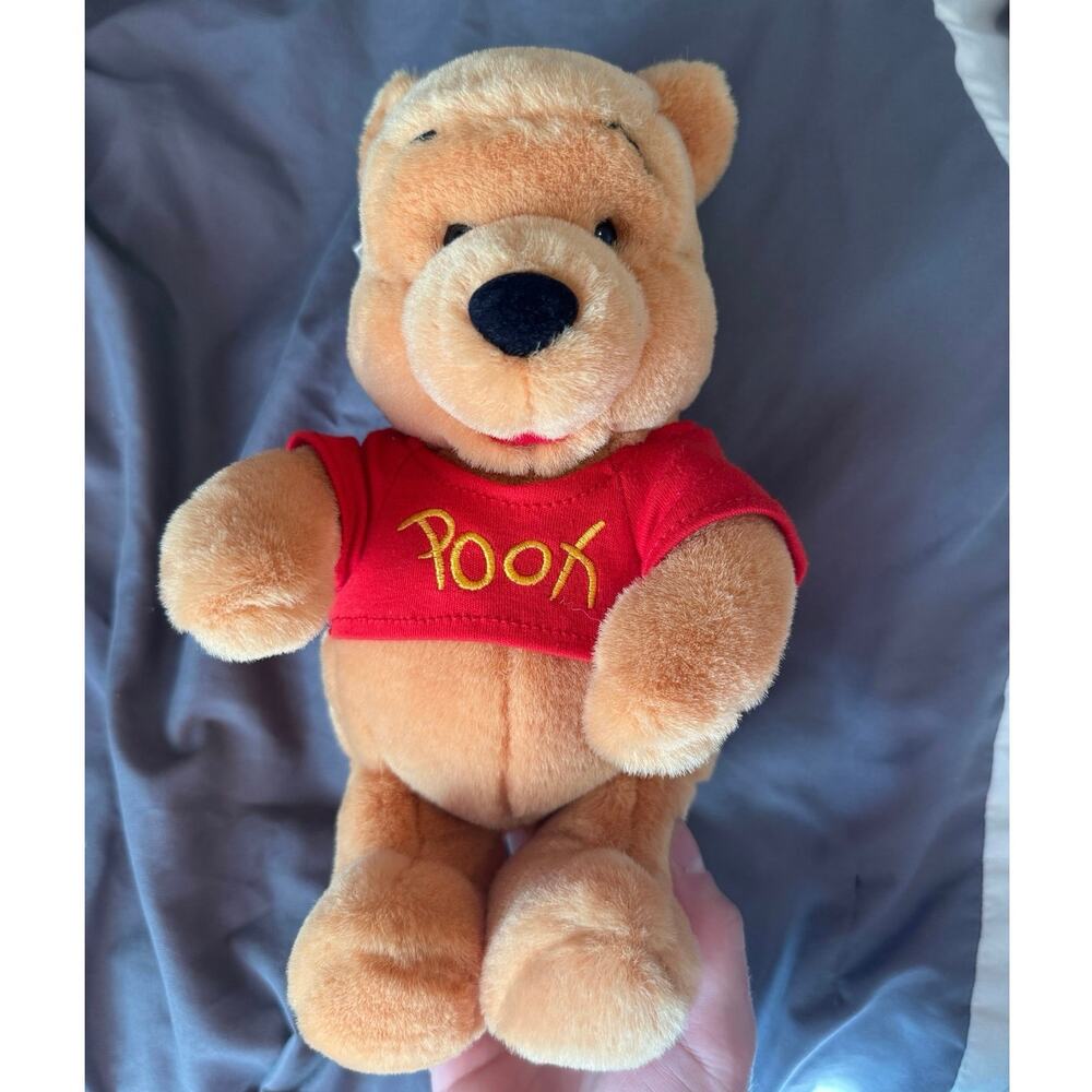 Winnie the Pooh Bear Walt Disney Stuffed plush teddy bear